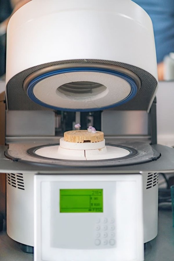 Wie kann der 3D-Druck maßgeschneiderte Prothesen zugänglicher machen?